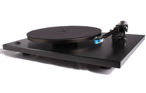 Rega P3-24 Turntable, RB-301