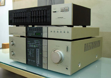 Pioneer A-9