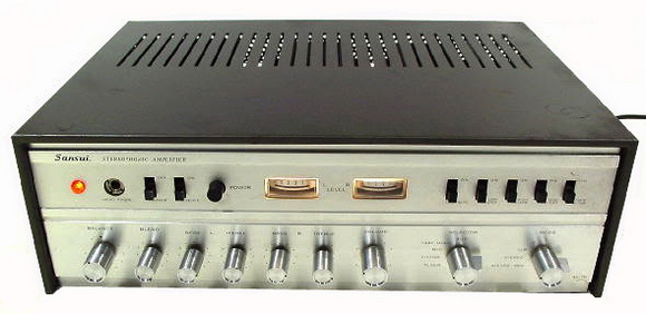 Sansui AU-70